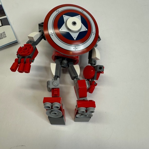 LEGO Marvel Avengers Captain America Mech 76168 Building Set Complete w Manual - Picture 5 of 7